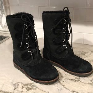 Ugg black boot lace up